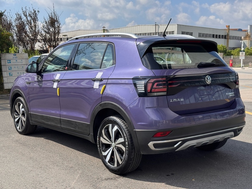 Volkswagen T-Cross 2020 #8 Volkswagen T-Cross 2020 car image #8