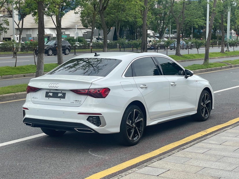 Audi A3 2023 car image #5