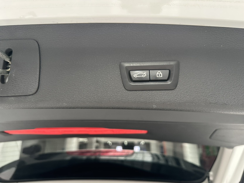 BMW X1 2019 car image #18