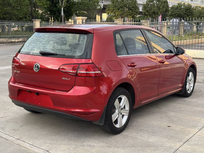 Volkswagen Golf 2016 car image #4