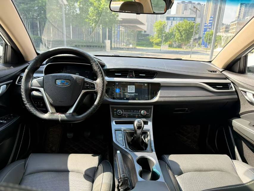 GEELY Emgrand 2018 #6 GEELY Emgrand 2018 car image #6