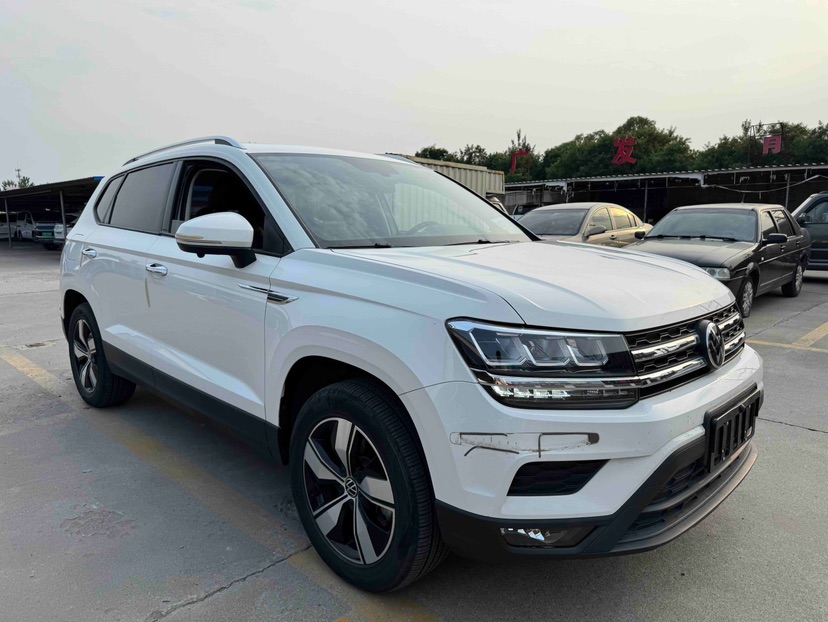 Volkswagen Tharu 2023 car image #3