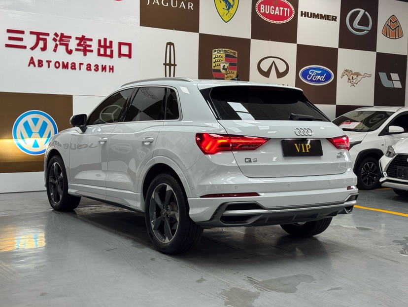 Audi Q3 2022 immagine di auto #4