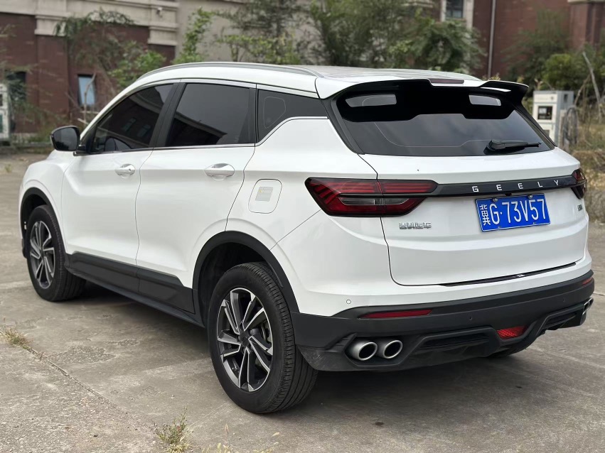 GEELY Coolray 2023 car image #9