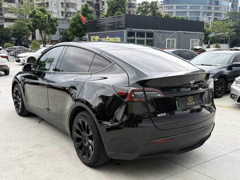 Tesla Model Y 2021 #4 Tesla Model Y 2021 immagine di auto #4