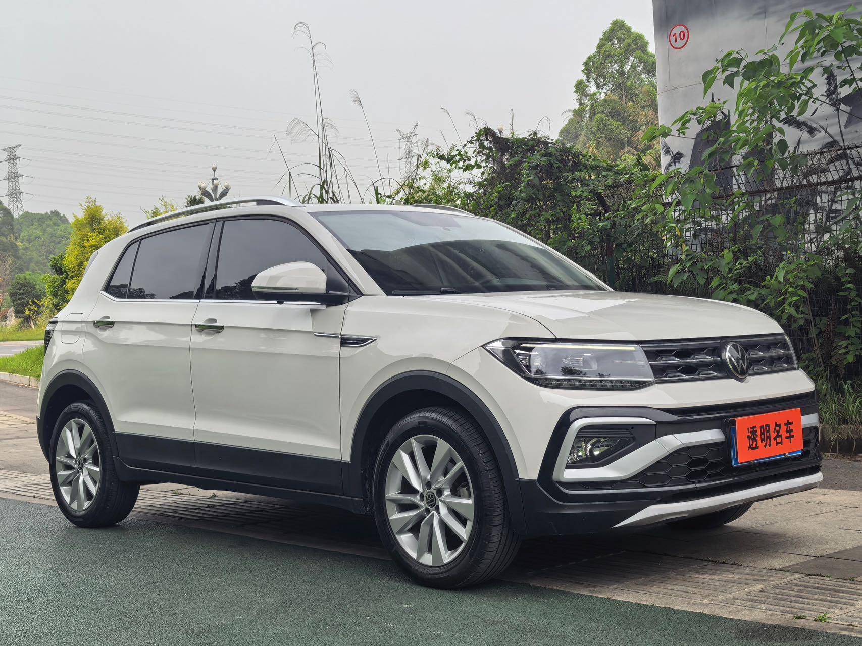 Volkswagen T-Cross 2022 car image #3