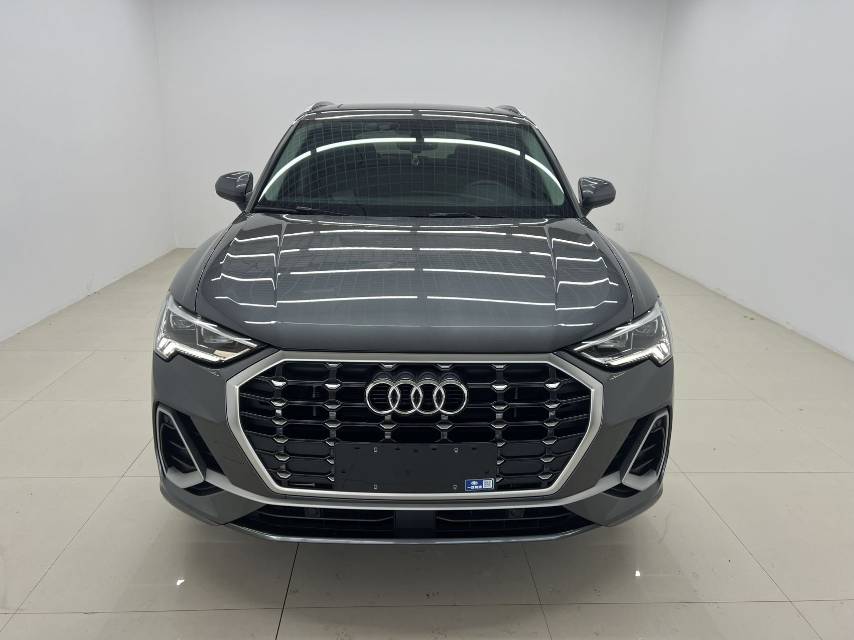 Audi Q3 2022 #2 Audi Q3 2022 car image #2