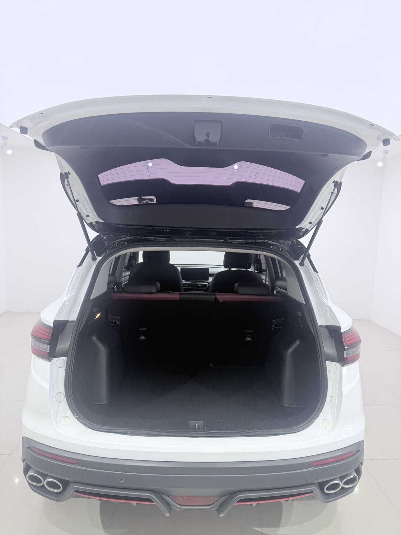 GEELY Coolray 2022 #15 GEELY Coolray 2022 car image #15