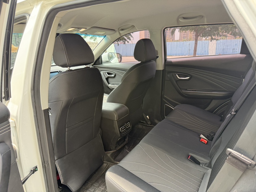 Jetour X70M 2023 #8 Jetour X70M 2023 car image #8