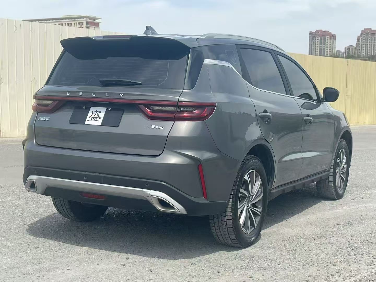 GEELY Vision X6 2023 car image #4