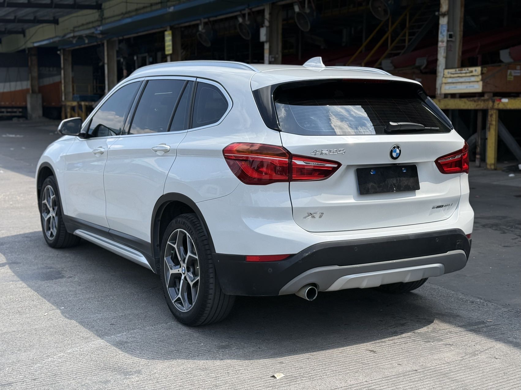 BMW X1 2018 #4 BMW X1 2018 car image #4