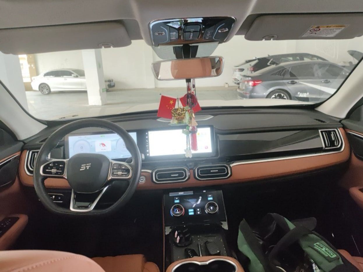 Jetour X70 PLUS C-DM 2025 car image #7