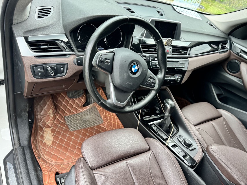 BMW X1 2018 car image #8