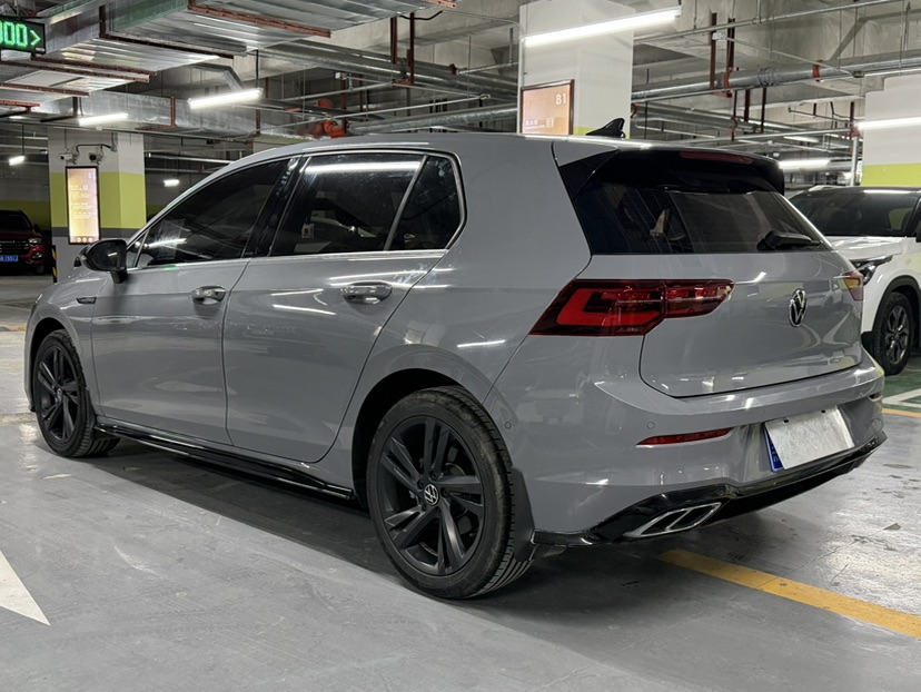2023 car image #6
