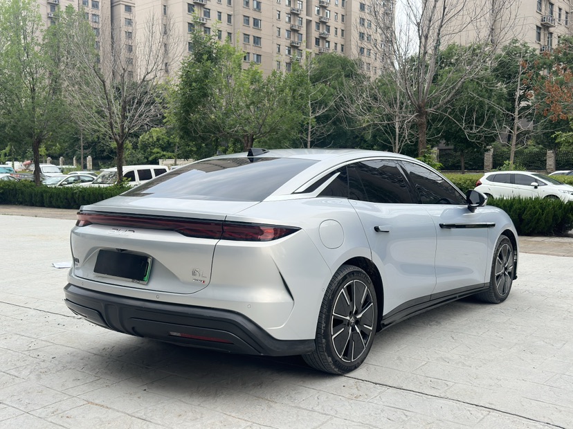 BYD HanL 2025 #3 BYD HanL 2025 صورة سيارة #3