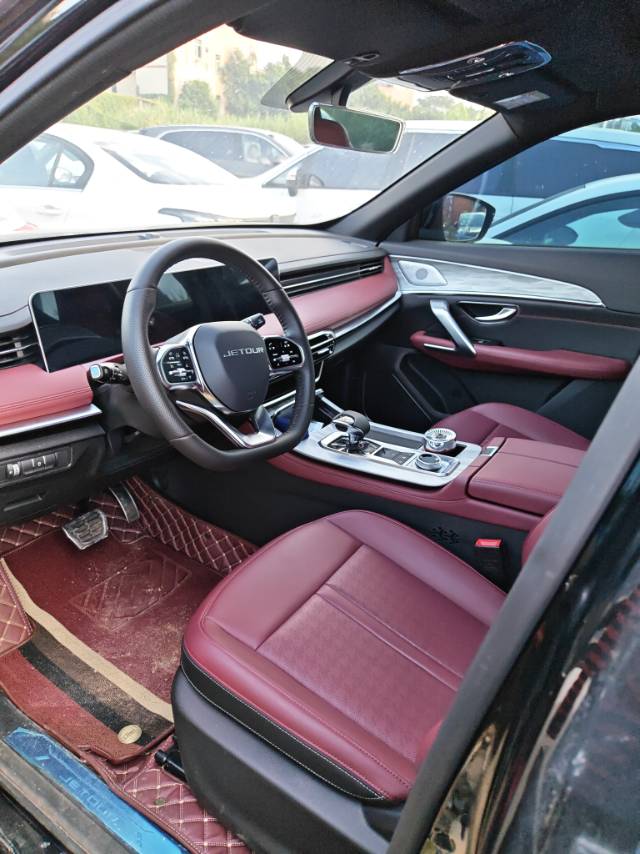 Jetour X70 PLUS 2025 #8 Jetour X70 PLUS 2025 صورة سيارة #8