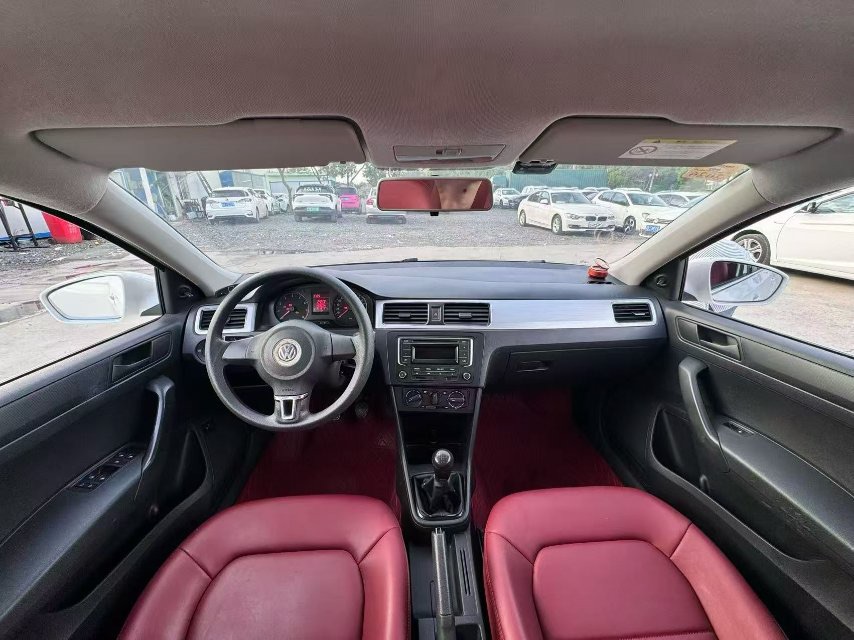 Volkswagen Santana 2015 car image #5