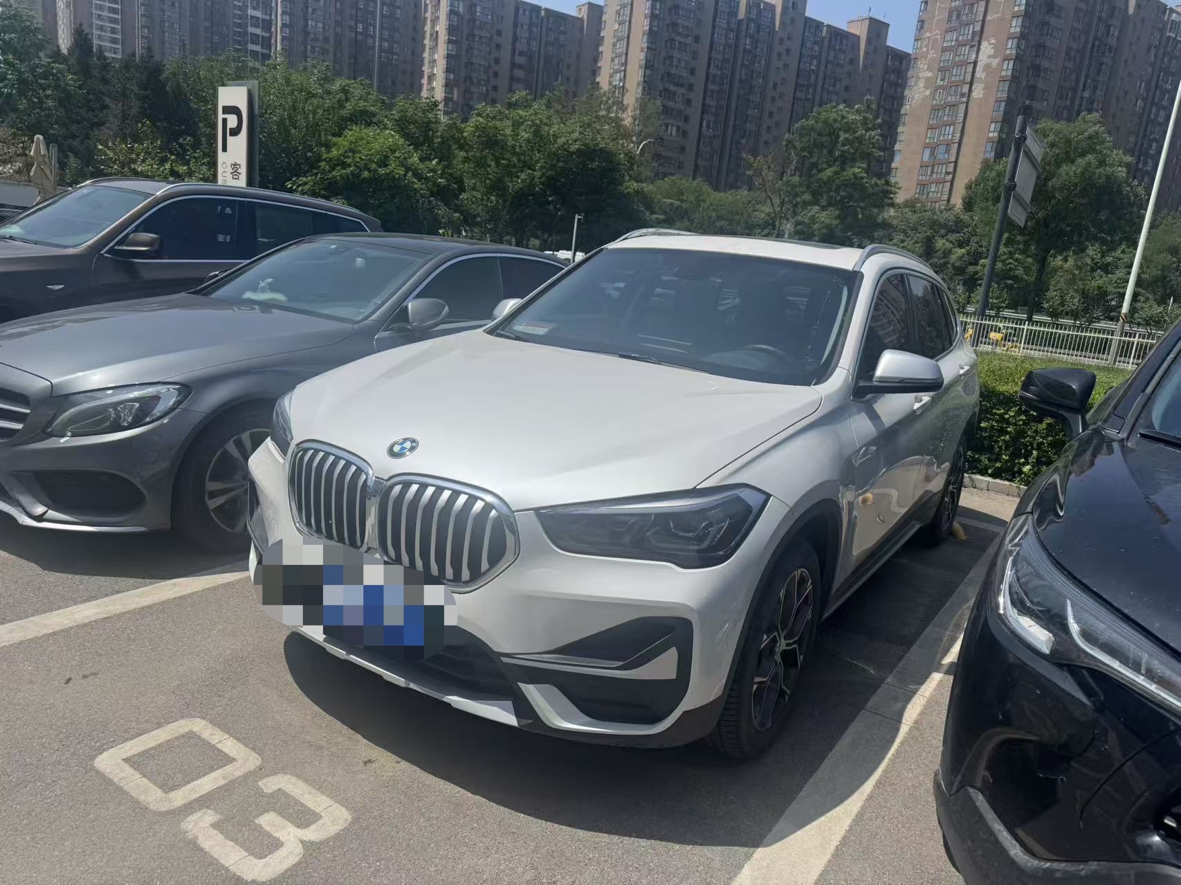 BMW X1 2022 car image 