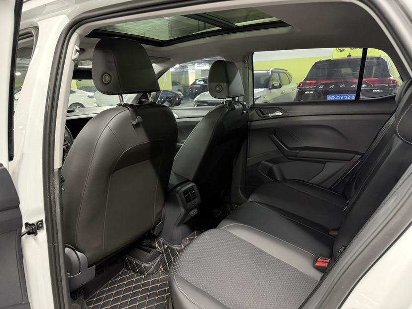 Volkswagen Tacqua 2023 #8 Volkswagen Tacqua 2023 car image #8