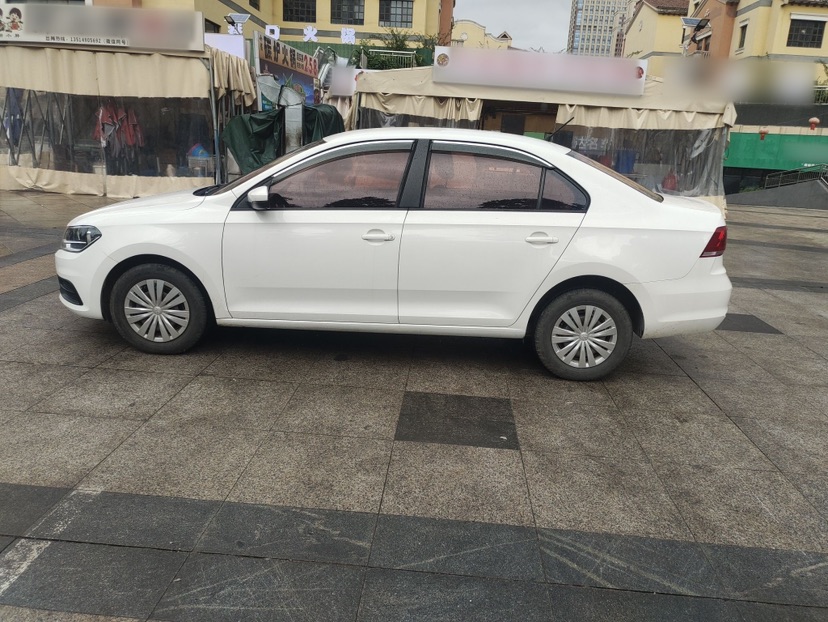 Volkswagen Santana 2017 car image #3