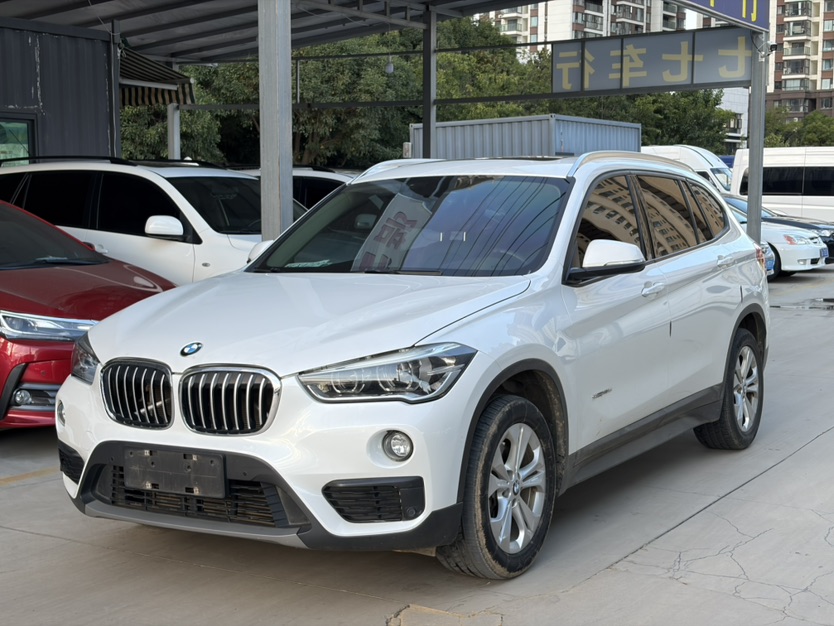 BMW X1 2017 BMW X1 2017 car image