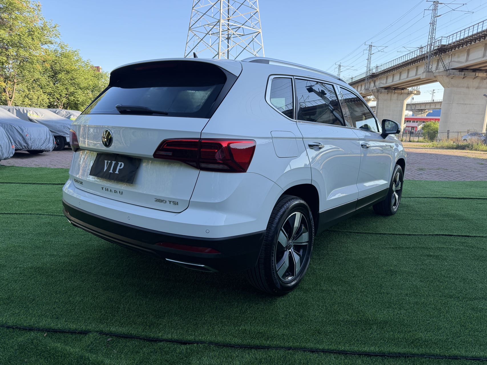 Volkswagen Tharu 2022 car image #6