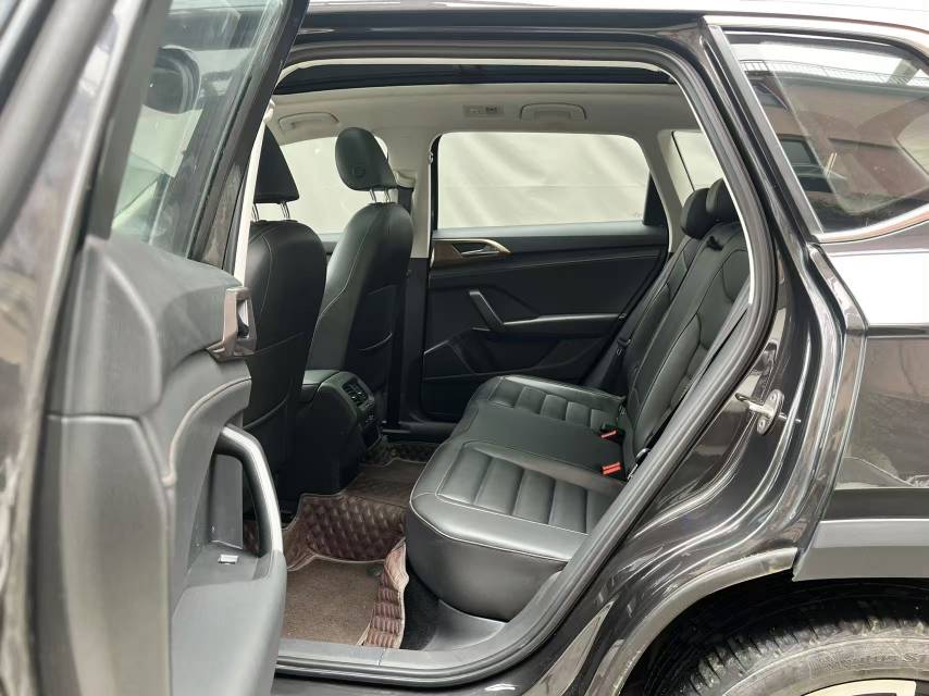 Volkswagen Tharu 2022 car image #8