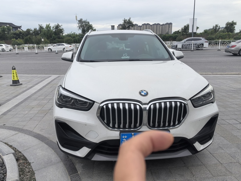 BMW X1 2019 صورة سيارة #2