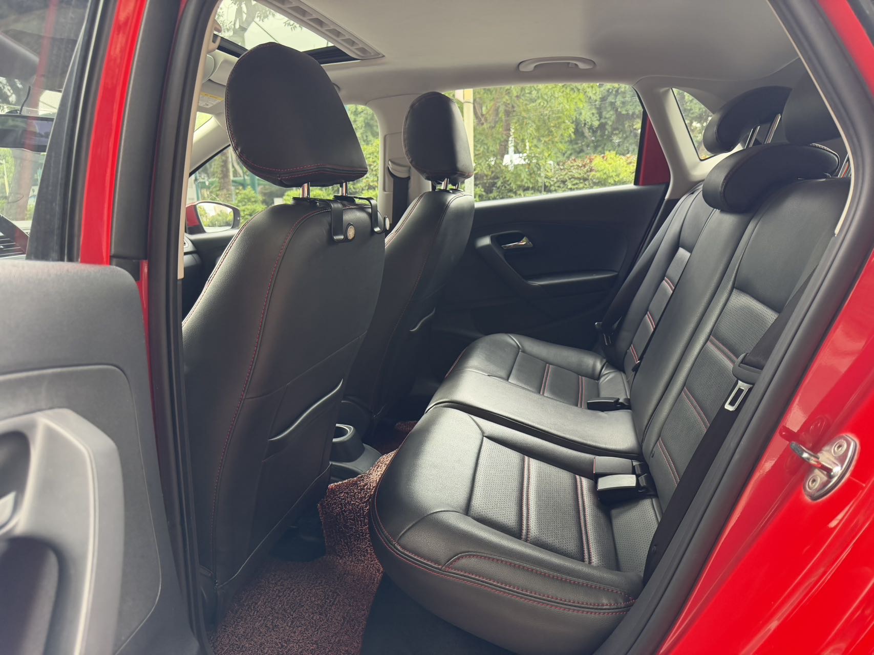 Volkswagen Polo 2018 car image #8