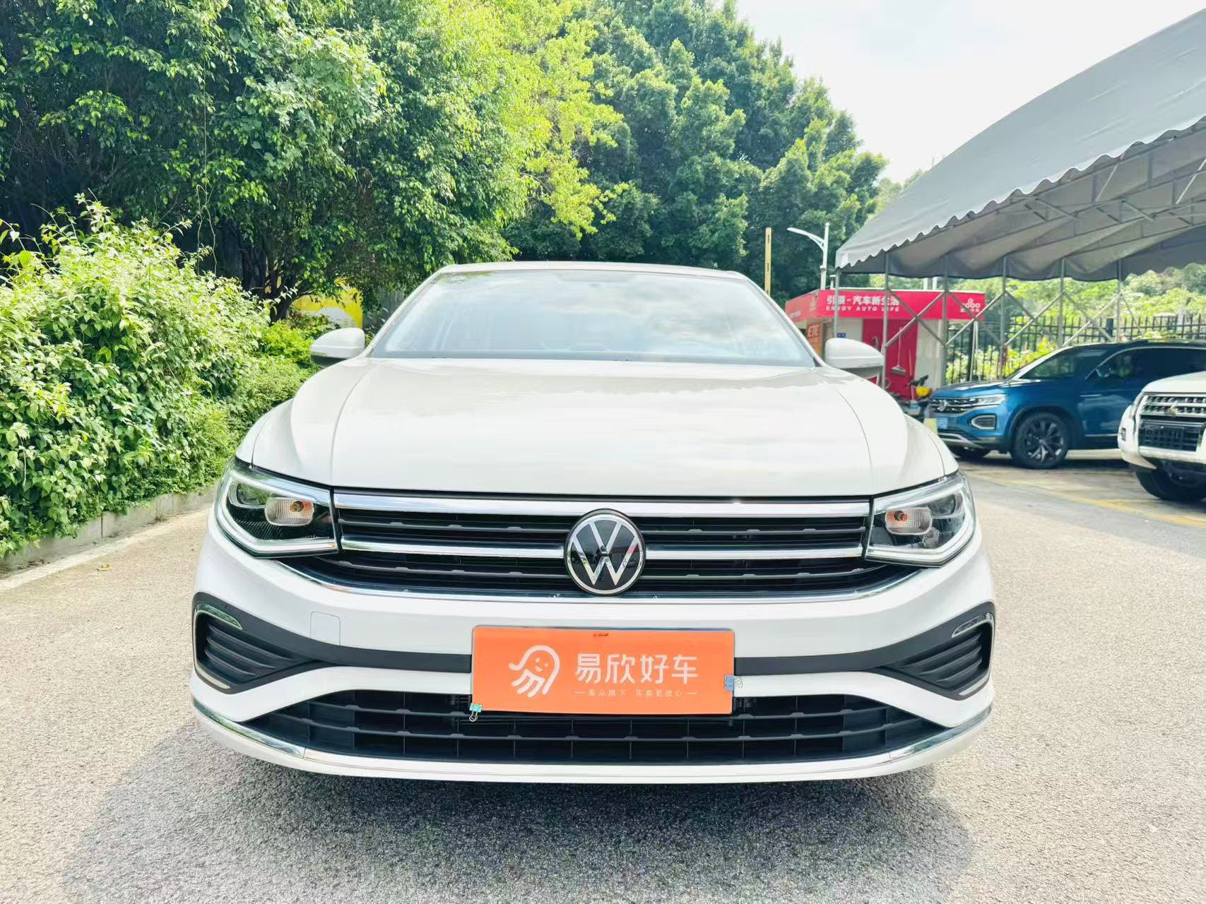 Volkswagen Bora 2025 car image #2
