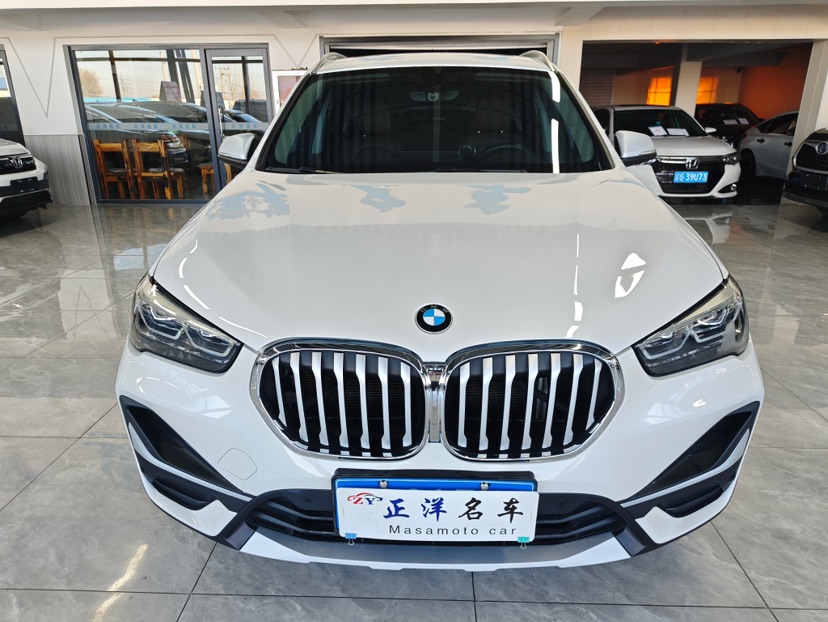 BMW X1 2023 #2 BMW X1 2023 car image #2