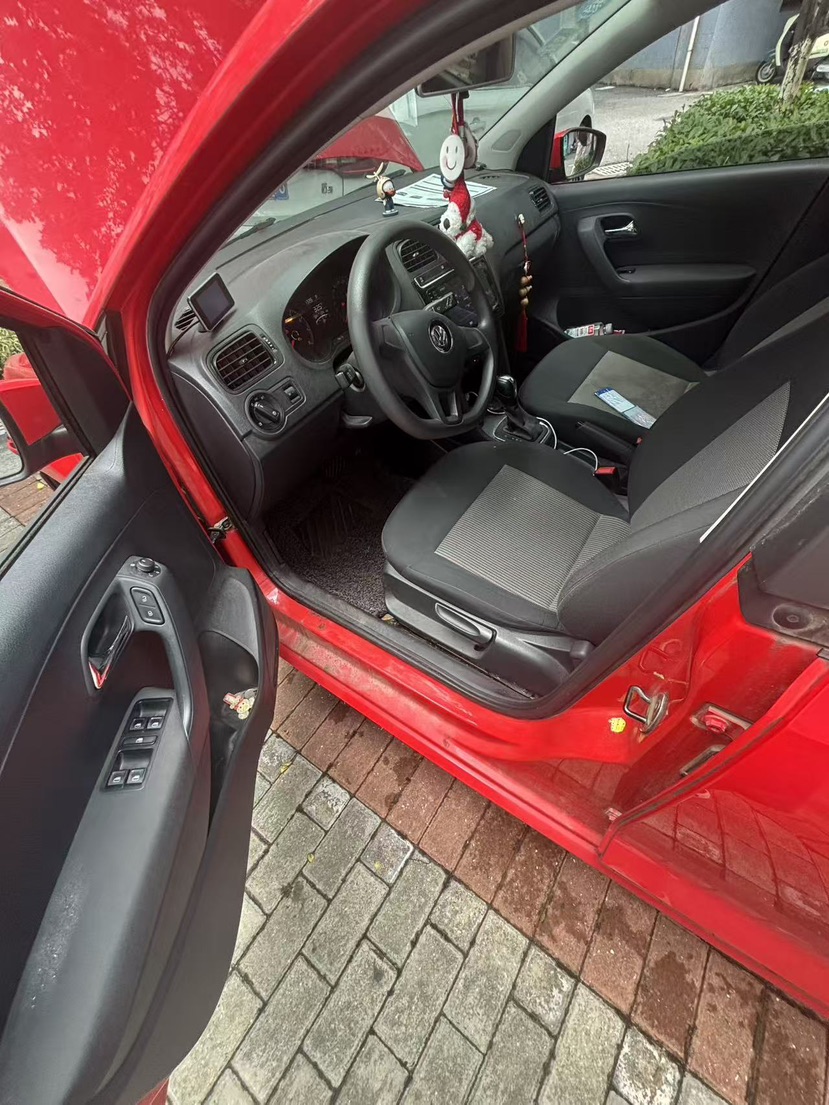 Volkswagen Polo 2019 immagine di auto #3