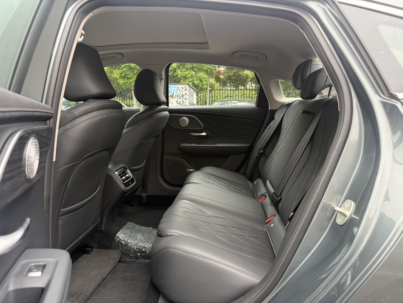 Chery Arrizo 8 Pro 2025 car image #8