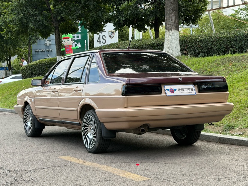 Volkswagen Santana Classic 2011 image de voiture #2
