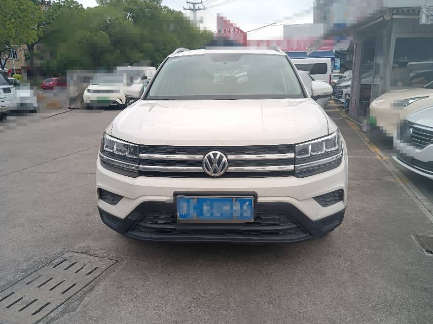 Volkswagen Tharu 2021 car image #2