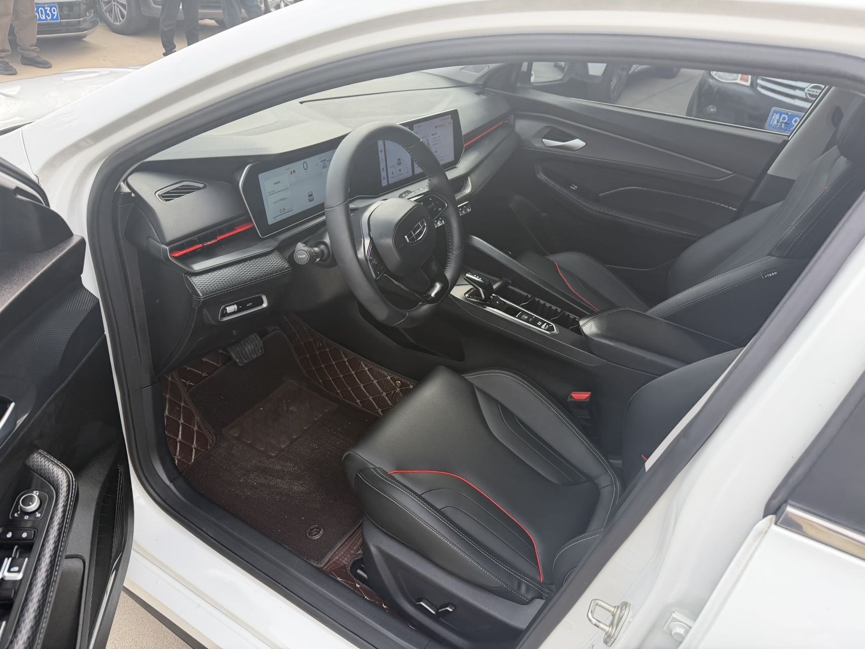 GEELY Binray 2022 #4 GEELY Binray 2022 car image #4