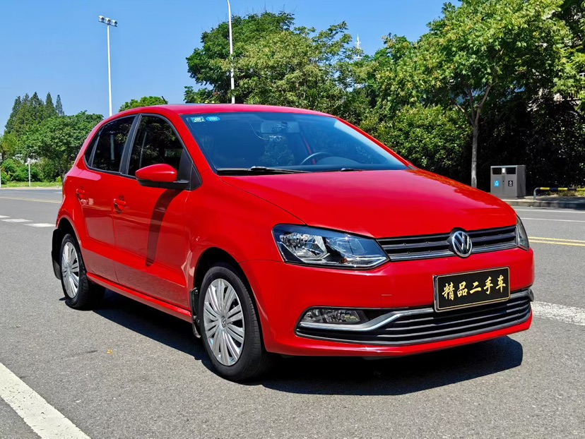 Volkswagen Polo 2016 car image #3