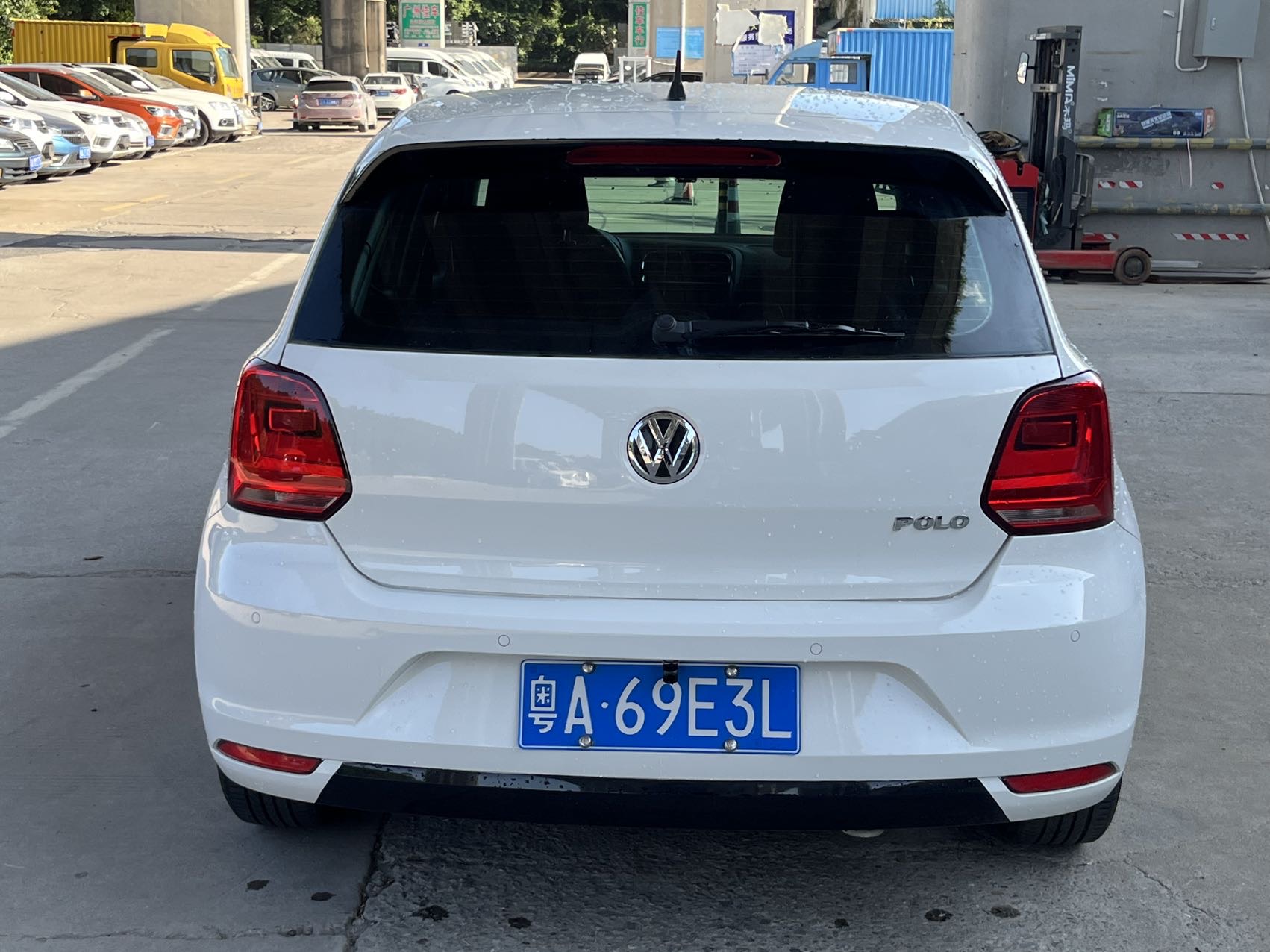 Volkswagen Polo 2016 car image #5