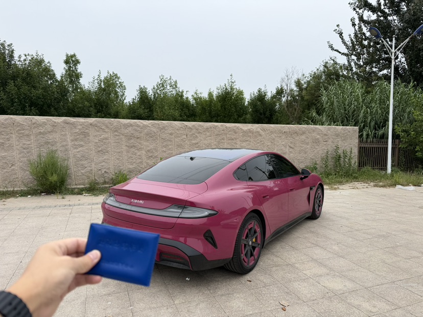 MI SU7 2026 immagine di auto #5