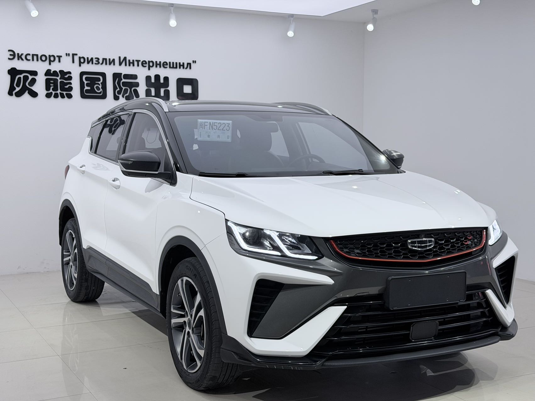 GEELY Coolray 2021 #3 GEELY Coolray 2021 car image #3