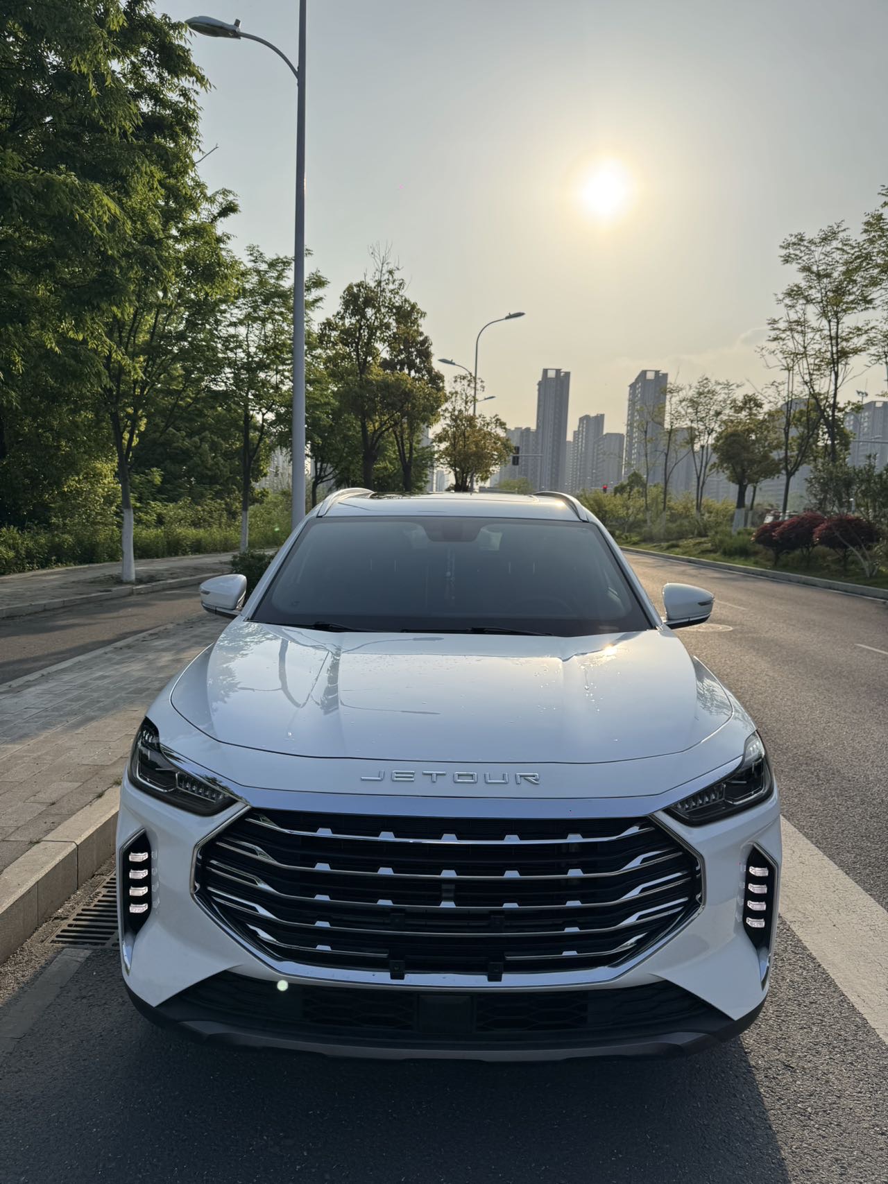 Jetour X70 PLUS 2024 صورة سيارة #2