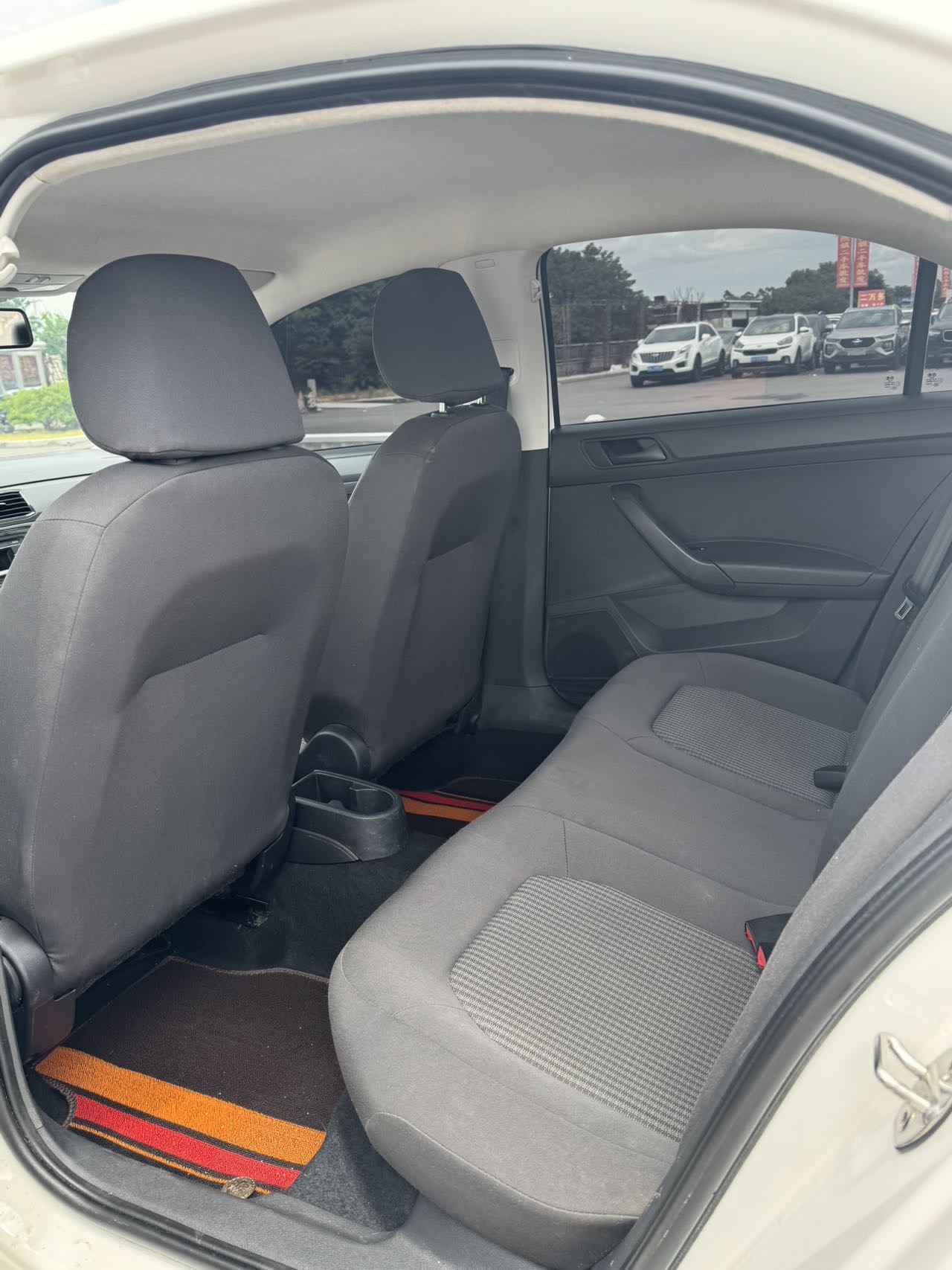 Volkswagen Santana 2022 car image #9