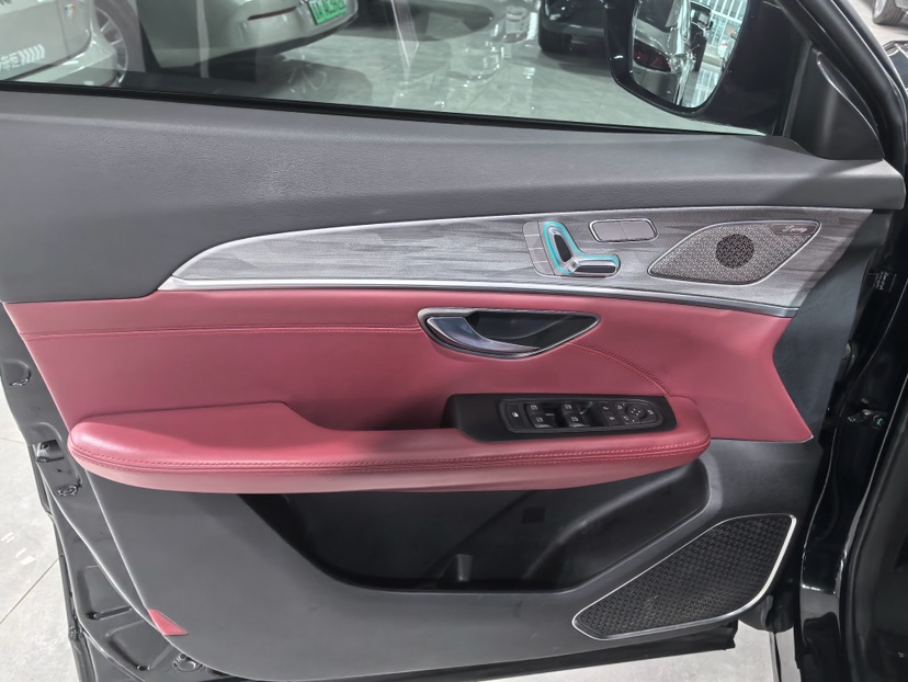 Jetour X70 PLUS 2023 car image #7