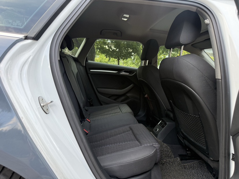 Audi A3 2019 car image #12