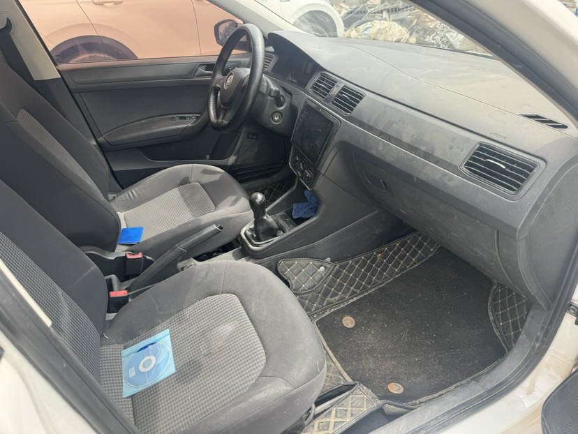 Volkswagen Santana 2020 immagine di auto #3