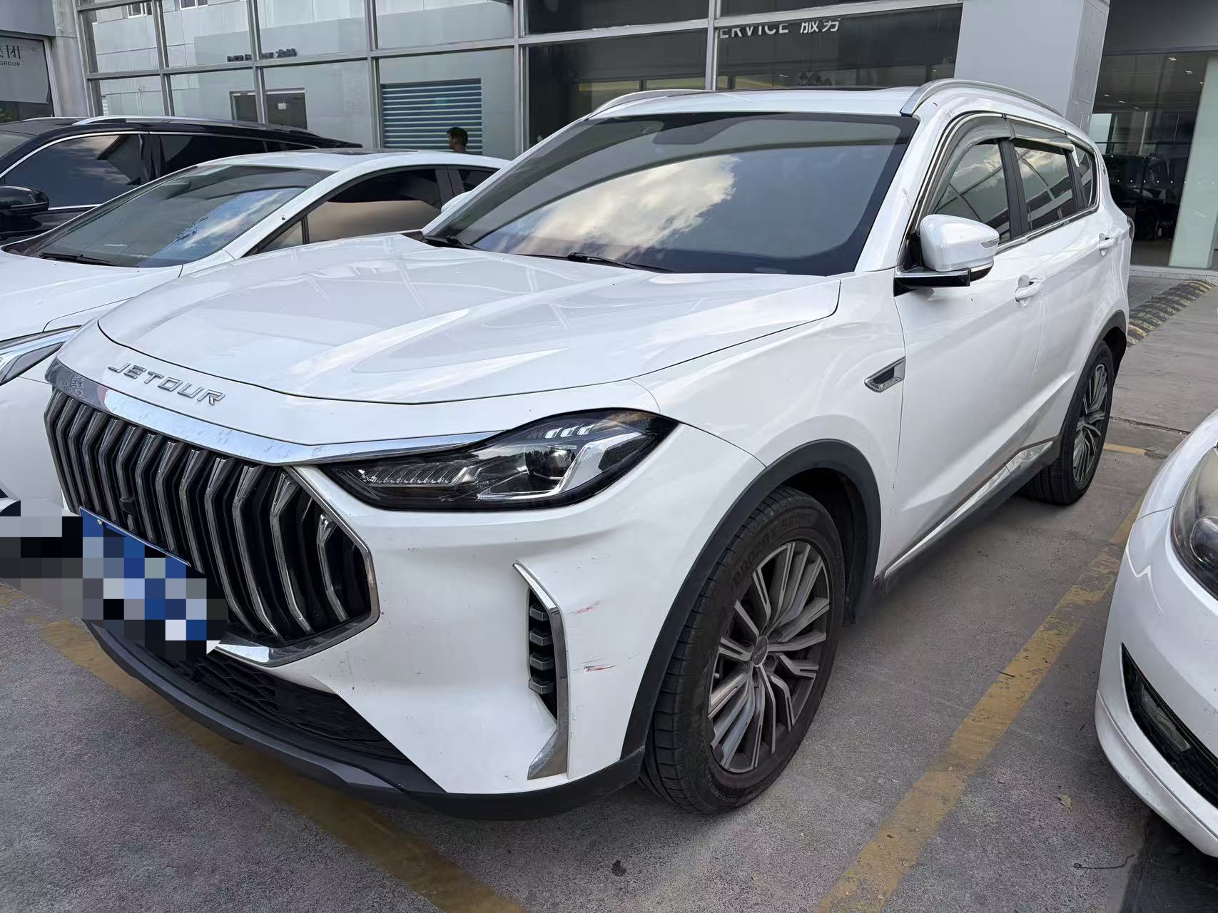Jetour X70 PLUS 2022 car image #2