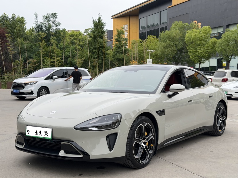 MI SU7 2025 car image 