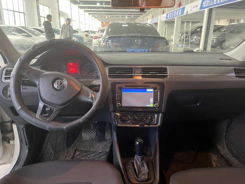 Volkswagen Santana 2017 car image #5