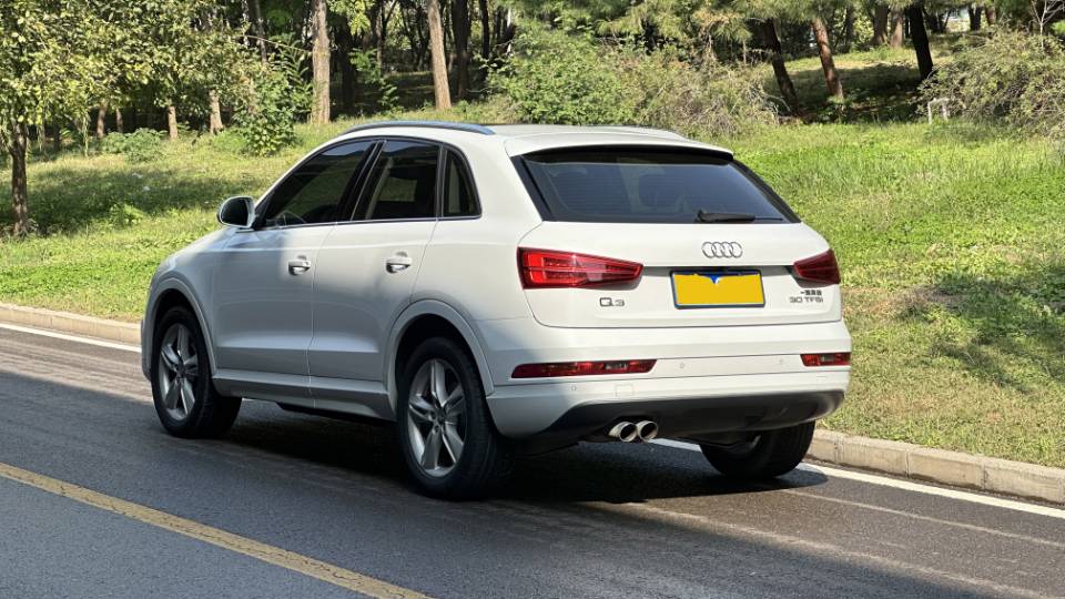 Audi Q3 2019 #7 Audi Q3 2019 car image #7