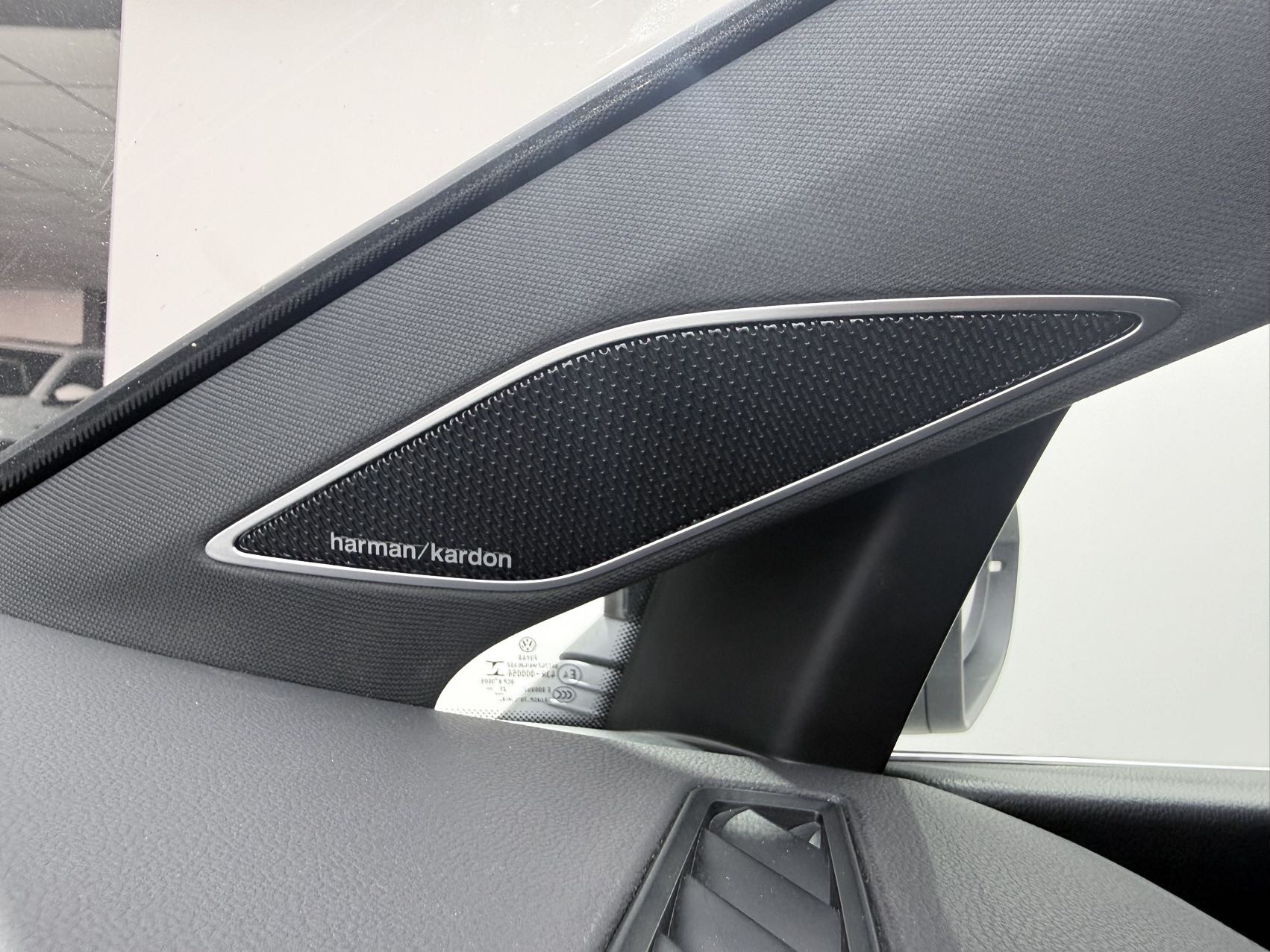Volkswagen Golf 2022 car image #14